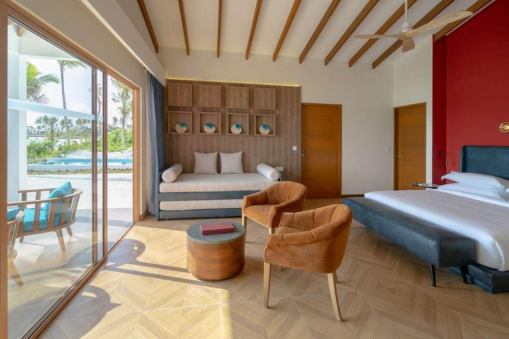 Hotel Joy Island Maldives Thulhaagiri Habitación foto